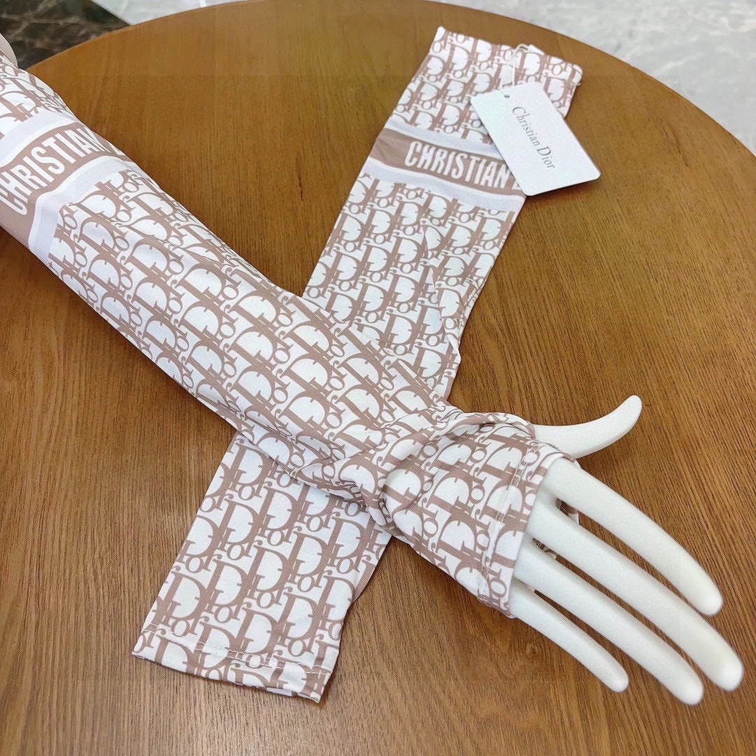 WrinkleFree Christian Dior Ice Silk Sleeves 264944