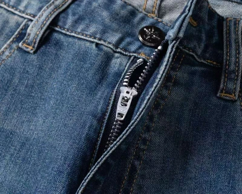 Youthful Christian Dior Jeans 117885