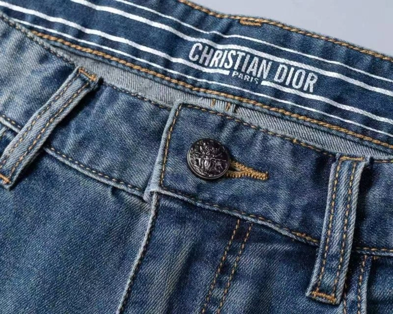 Youthful Christian Dior Jeans 117885