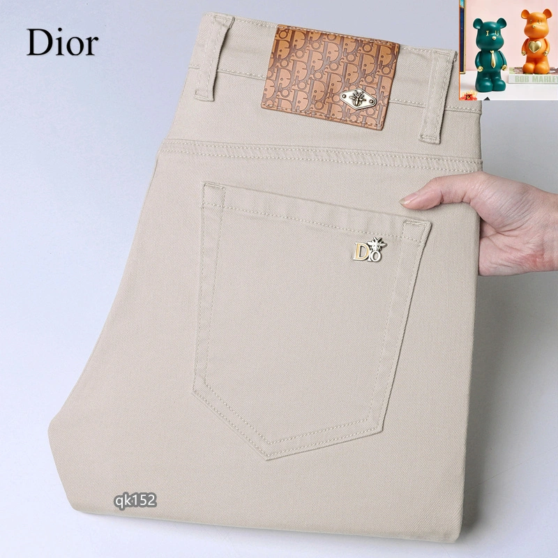 Timeless Christian Dior Jeans 114746