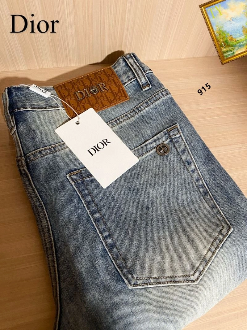 Casual Christian Dior Jeans 114736