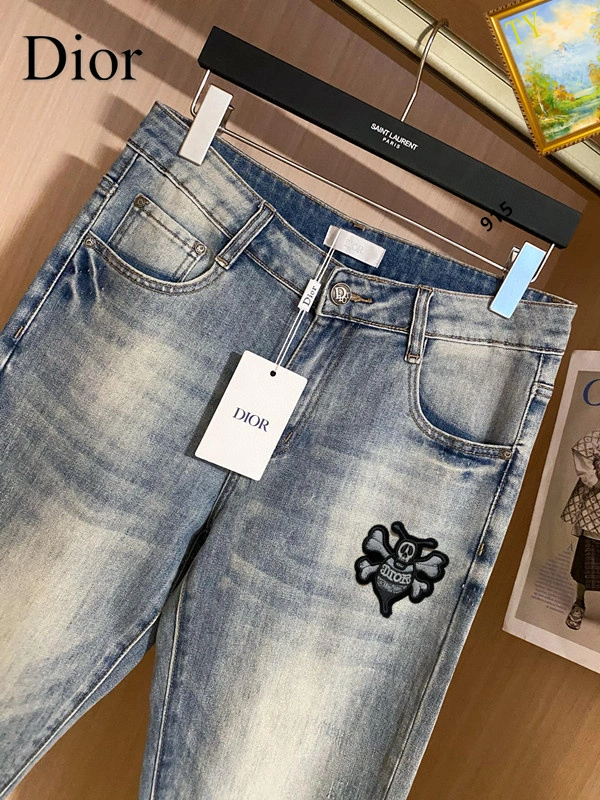 Casual Christian Dior Jeans 114736
