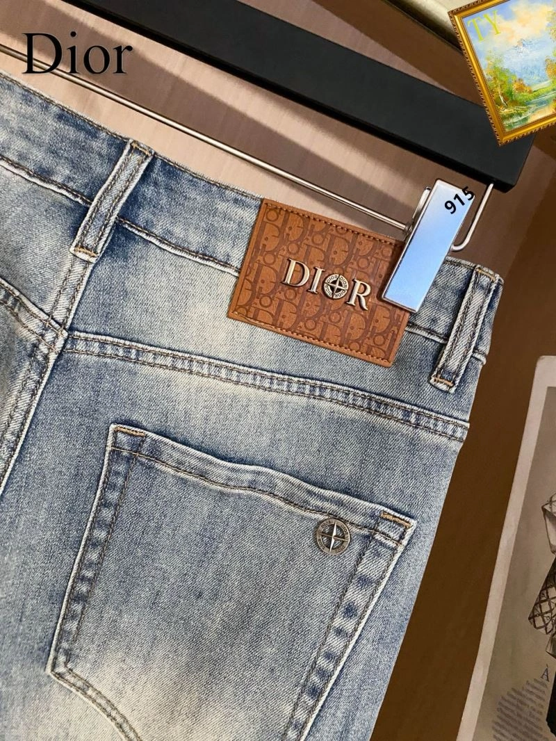 Casual Christian Dior Jeans 114736