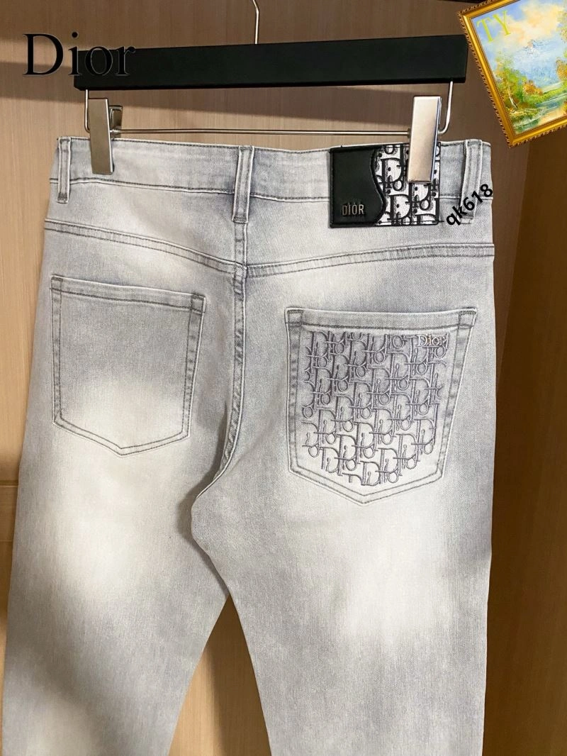 Modern Christian Dior Jeans 114718
