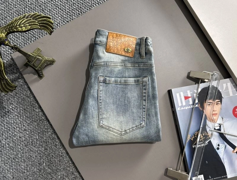 Christian Dior Jeans EyeCatching 117595