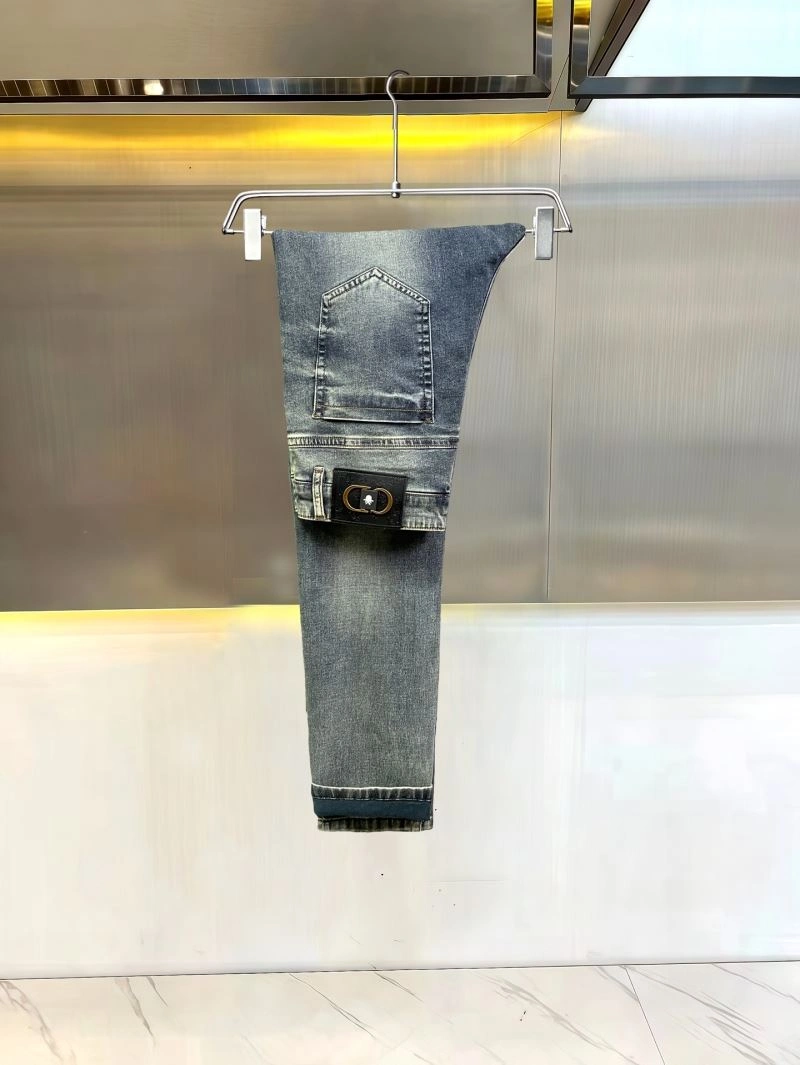 Supportive Christian Dior Jeans 116941