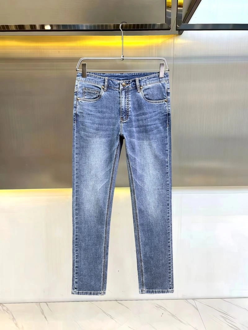 SmoothTexture Christian Dior Jeans 116961