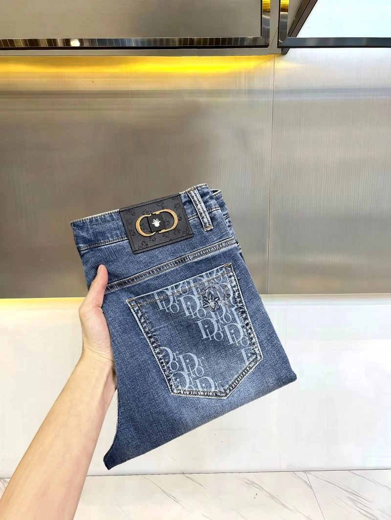 SmoothTexture Christian Dior Jeans 116961