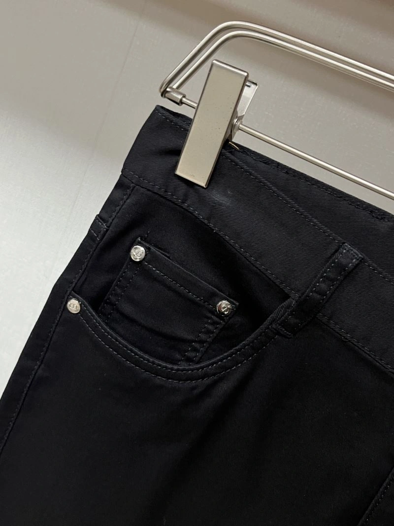 Cozy Christian Dior Jeans 116681