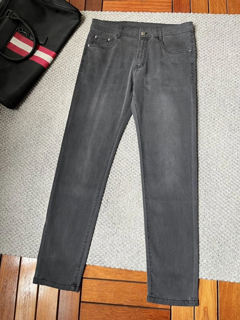 Sleek Christian Dior Jeans 116654