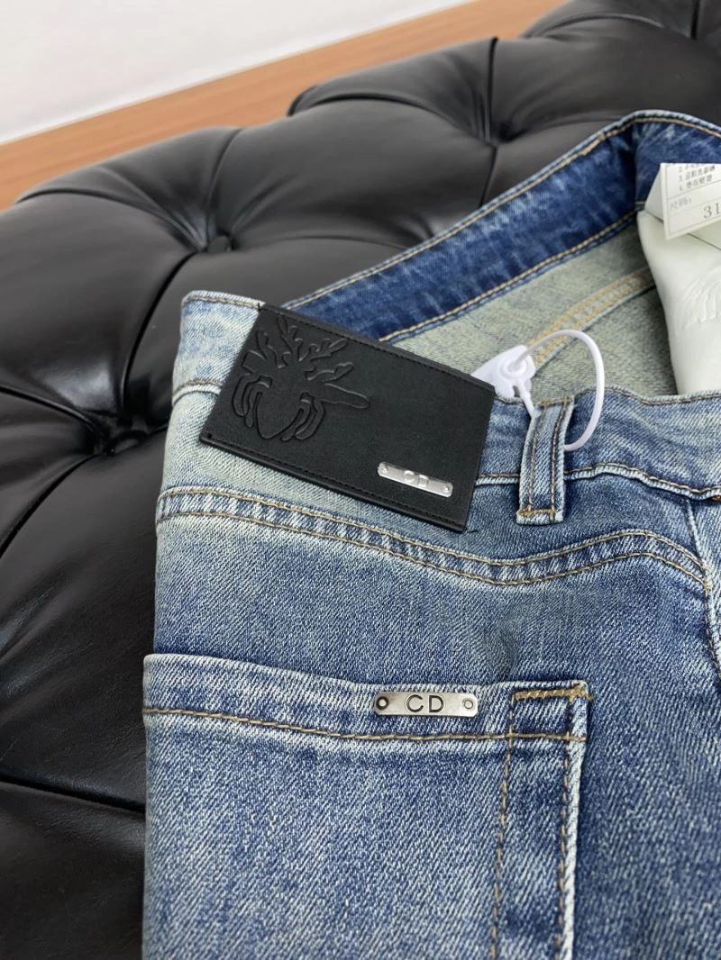 Christian Dior Jeans Sophisticated 116645