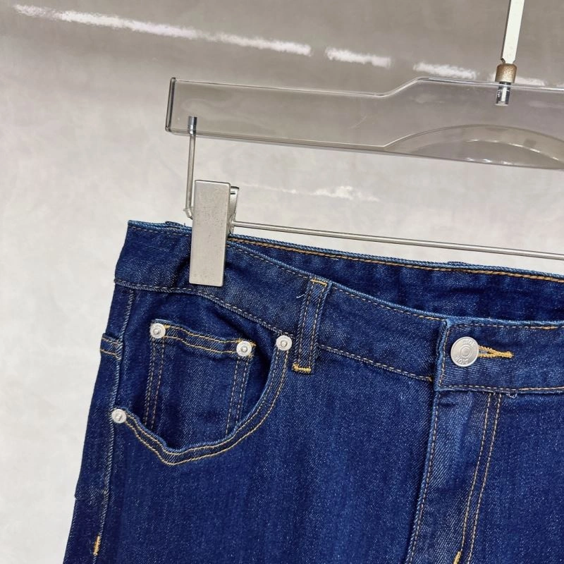 Stretchable Christian Dior Jeans 116644