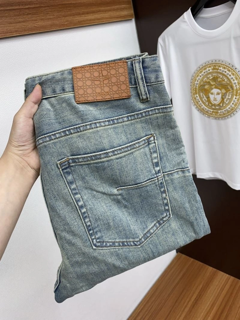 Christian Dior Jeans Comfortable 116640