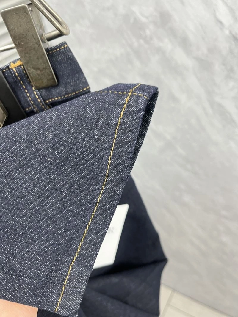 SmoothTexture Christian Dior Jeans 116314