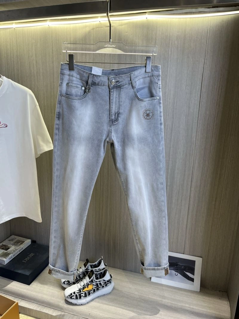 Flexible Christian Dior Jeans 116334