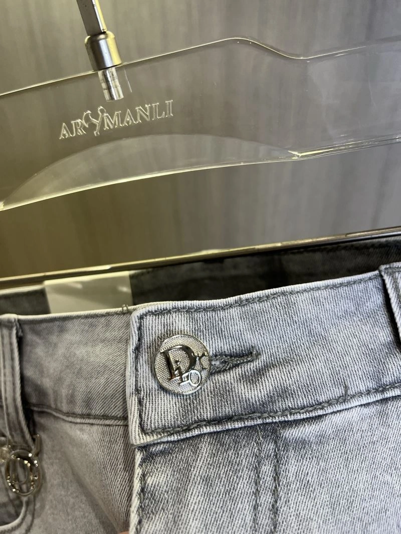 Flexible Christian Dior Jeans 116334