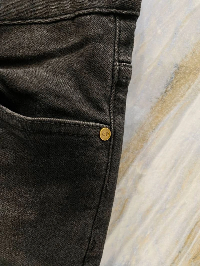 Functional Christian Dior Jeans 116303