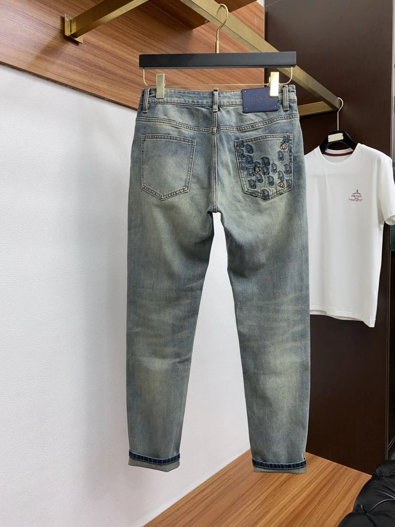 UrbanChic Christian Dior Jeans 116240