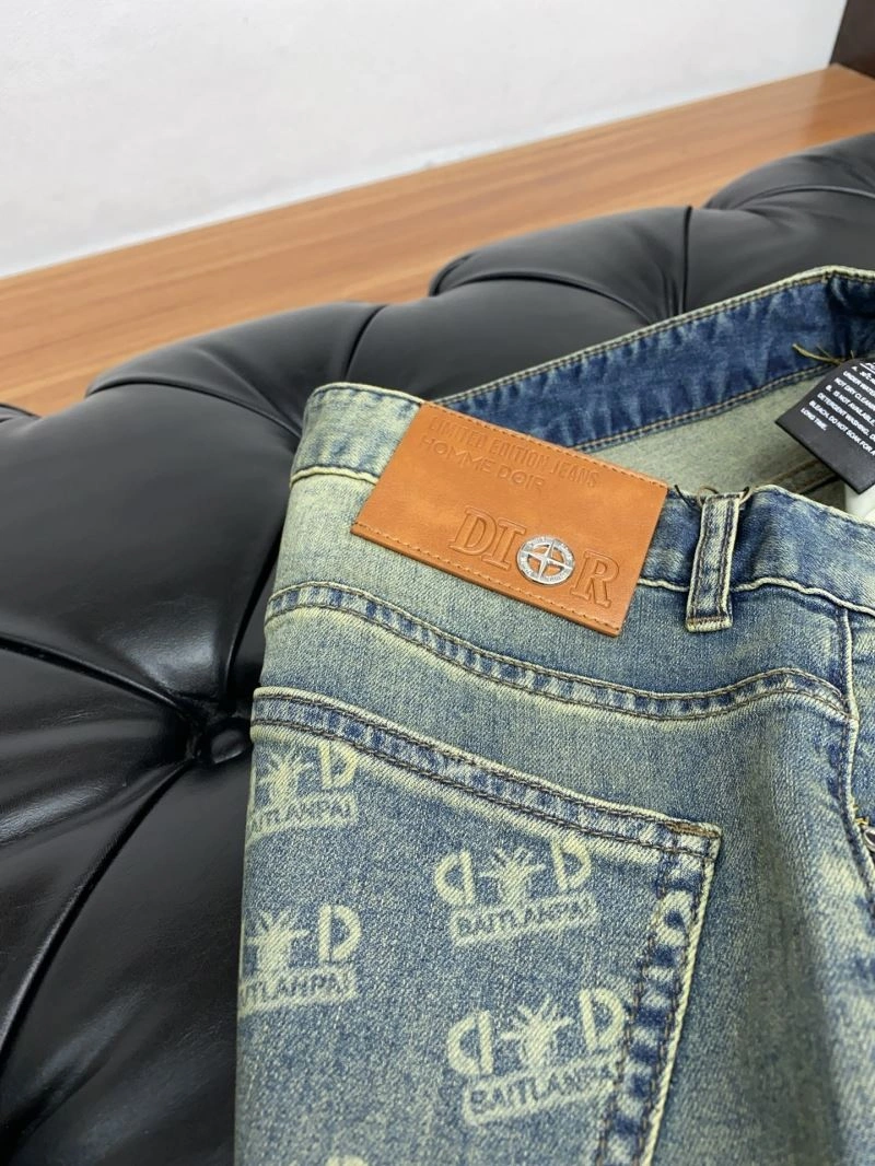 Timeless Christian Dior Jeans 116256