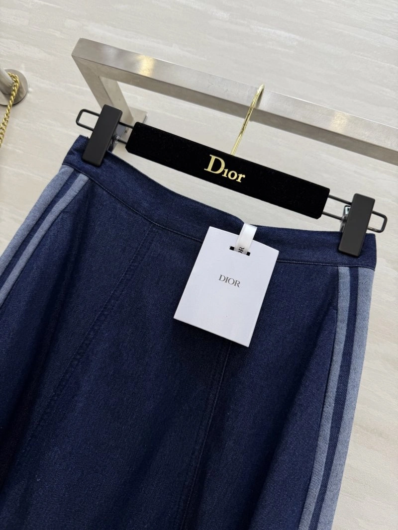 Timeless Christian Dior Jeans 113807
