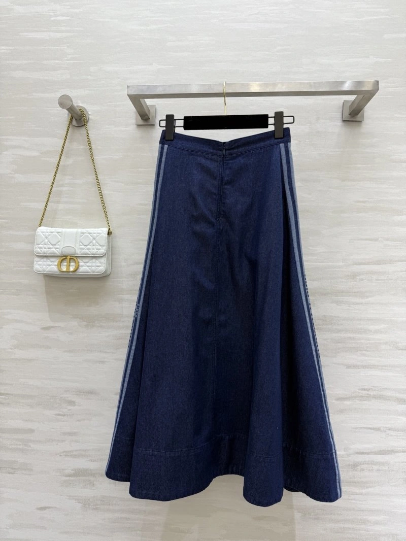 Timeless Christian Dior Jeans 113807
