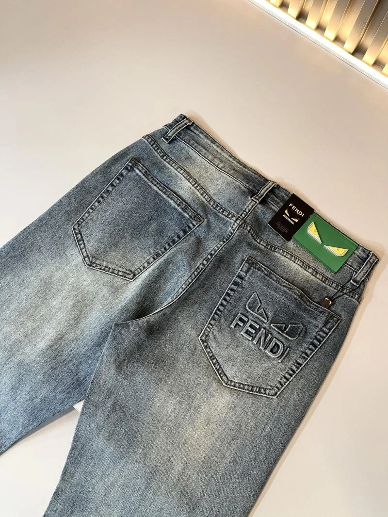 WellDesigned Christian Dior Jeans 115892
