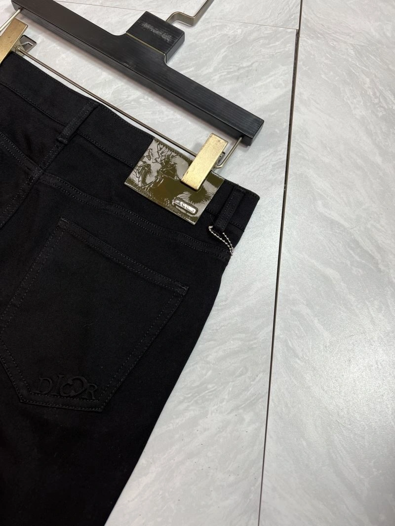 ModernLook Christian Dior Jeans 115887