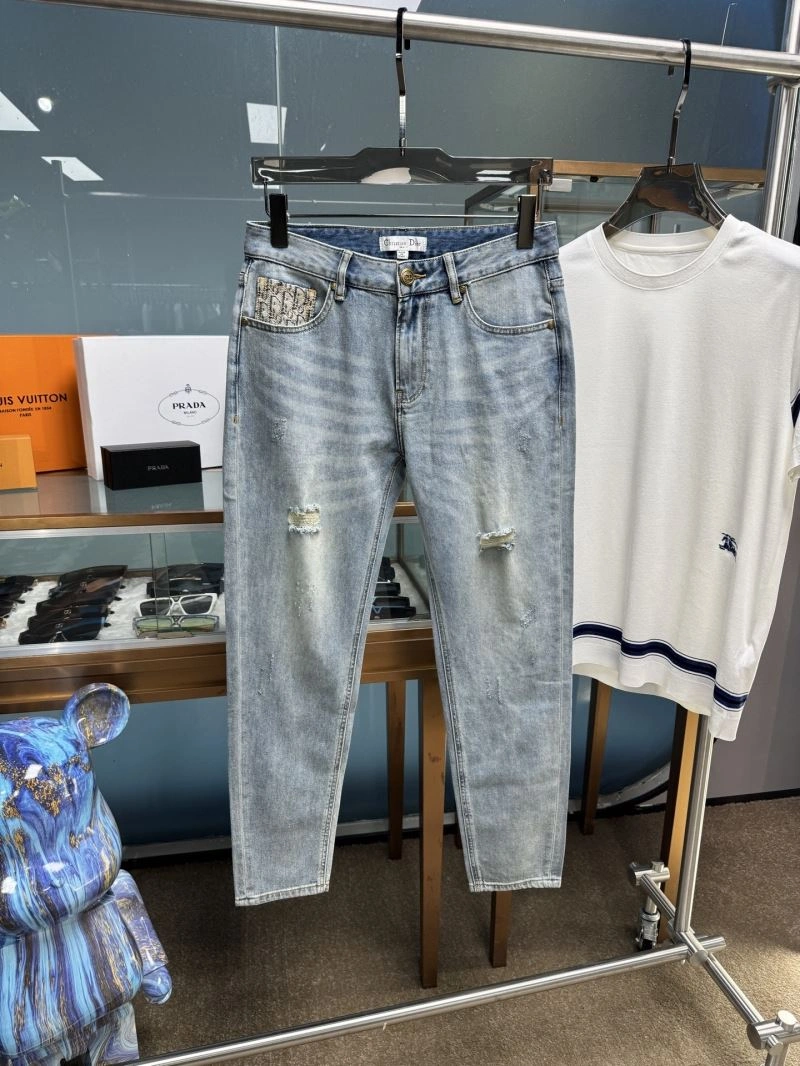 Christian Dior Jeans Stylish 115858