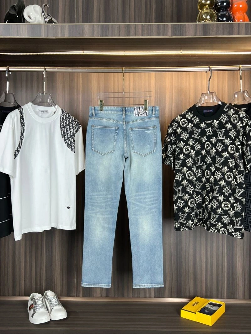 Compact Christian Dior Jeans 115479