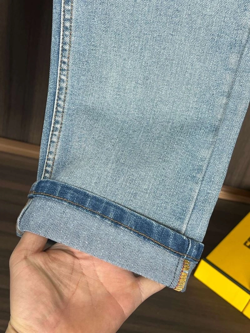 Compact Christian Dior Jeans 115479
