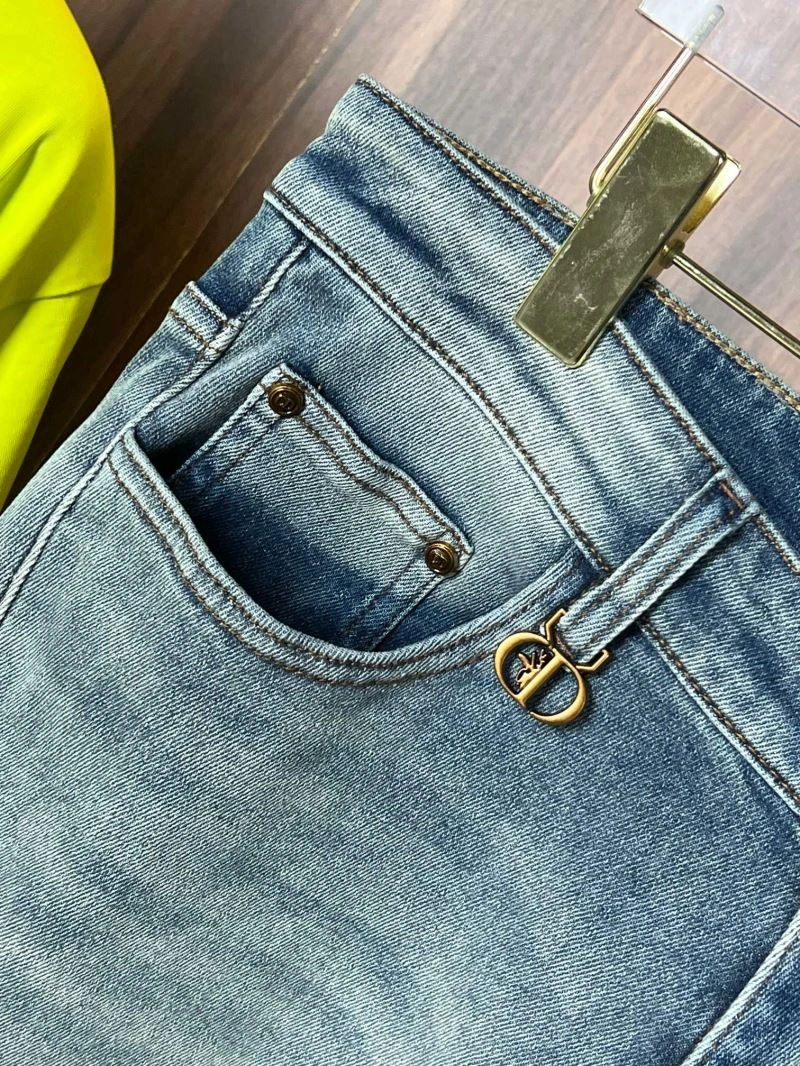 Effortless Christian Dior Jeans 115478