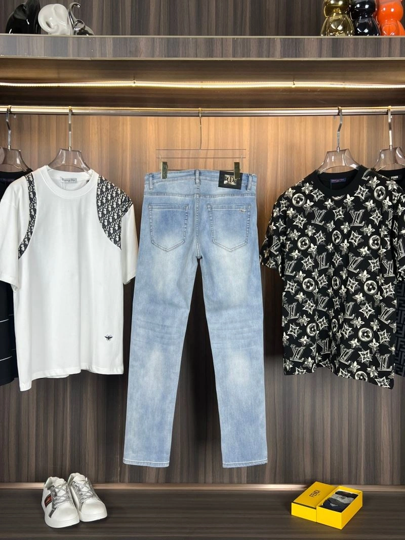 Cozy Christian Dior Jeans 115474