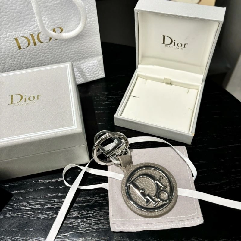 Christian Dior Keychains Sustainable 267566