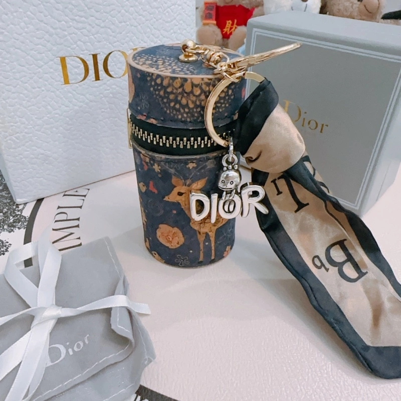 MoistureWicking Christian Dior Keychains 266637