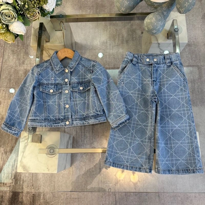 Youthful Christian Dior Kids 114880