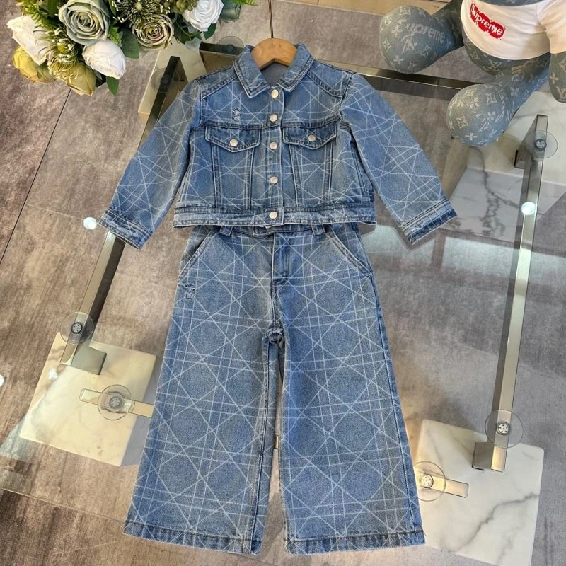 Youthful Christian Dior Kids 114880