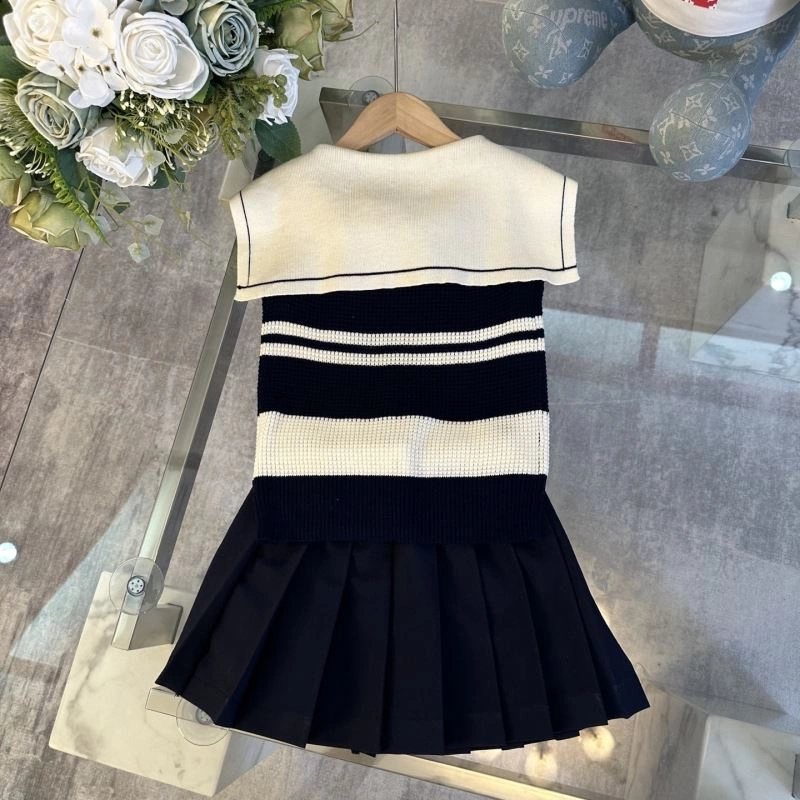 Sophisticated Christian Dior Kids 114858