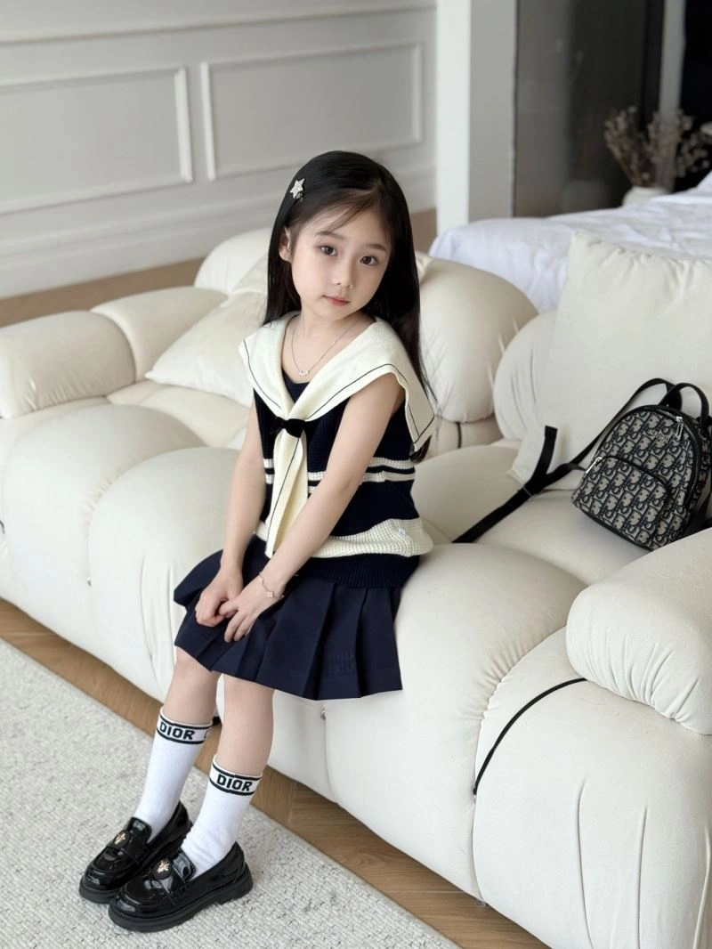 Sophisticated Christian Dior Kids 114858