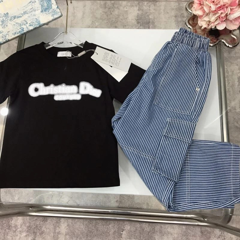 Seasonal Christian Dior Kids 115017