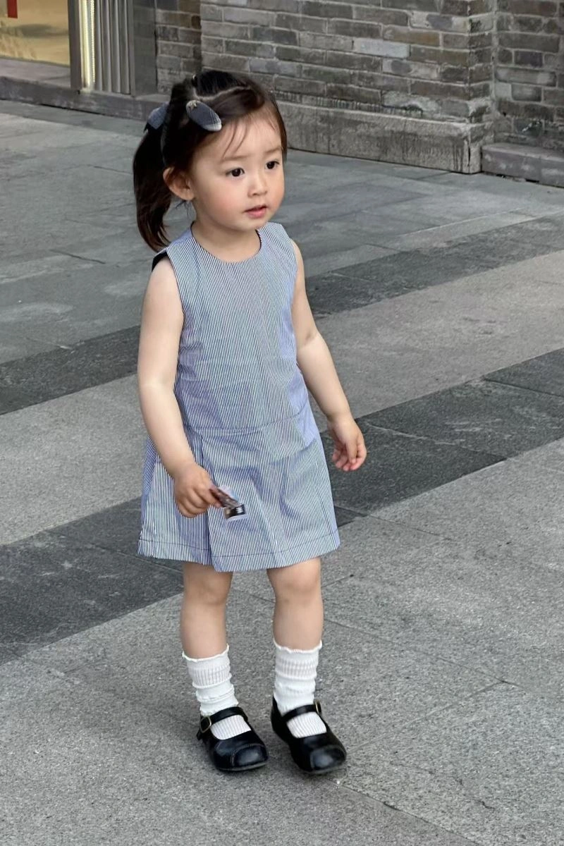 Christian Dior Kids Minimalist 114985