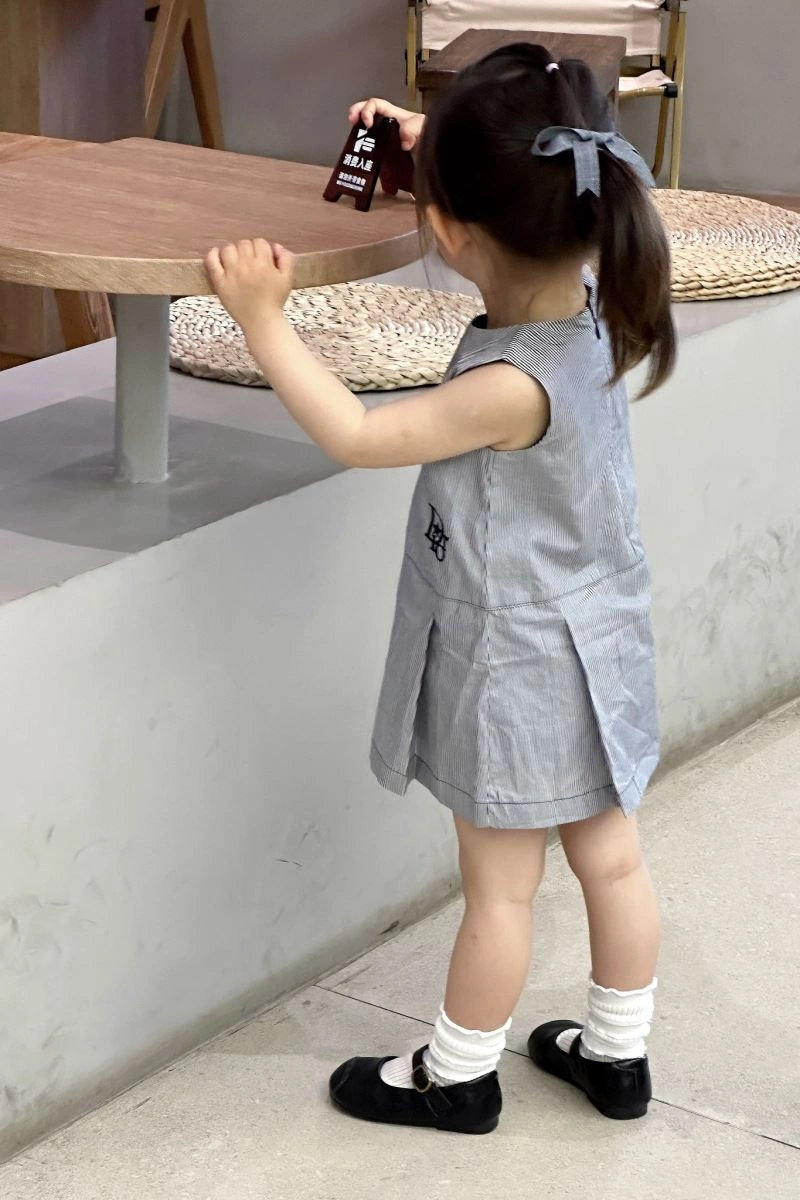 Christian Dior Kids Minimalist 114985