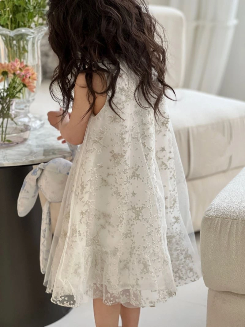 Stylish Christian Dior Kids 114983