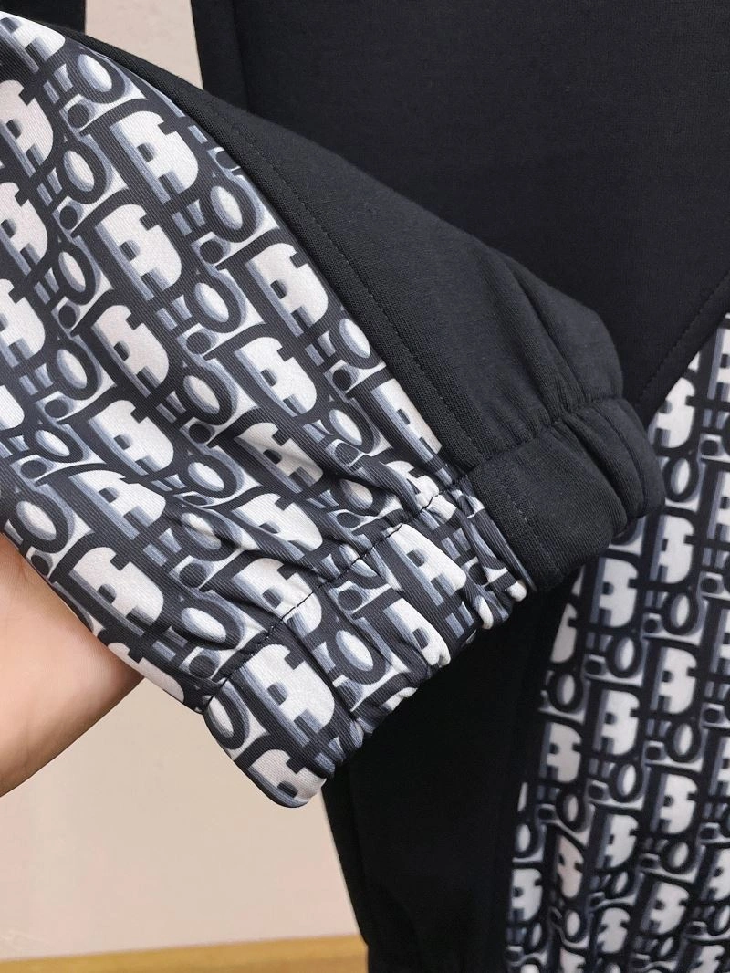 Trendsetting Christian Dior Long Pants 117231