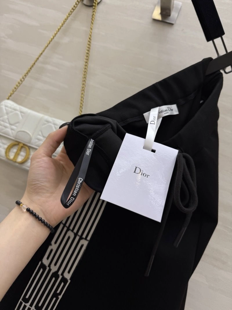 Youthful Christian Dior Long Pants 112223
