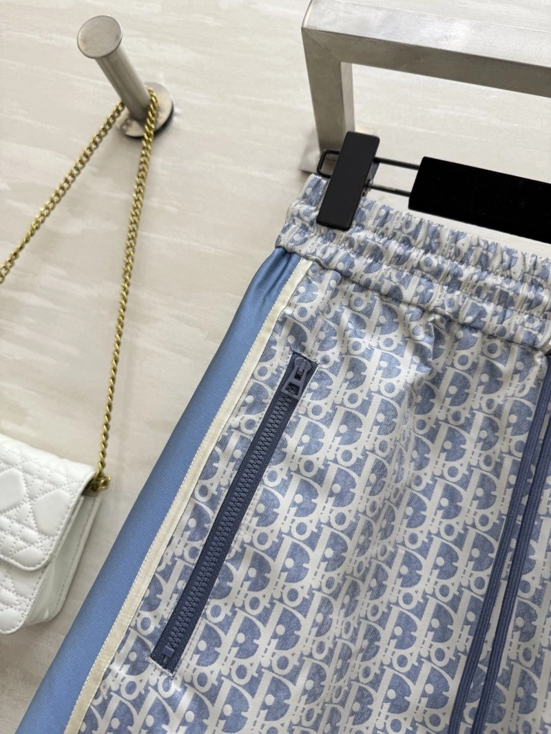 Fashionable Christian Dior Long Pants 112221