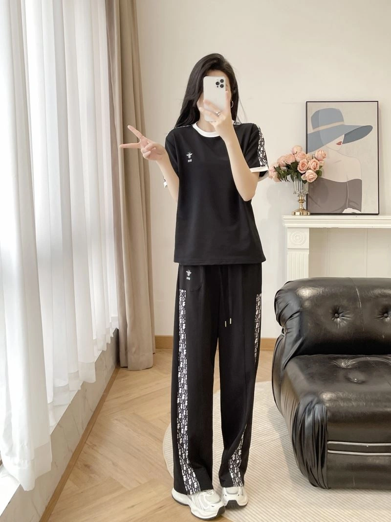 Refined Christian Dior Long Suits 117609