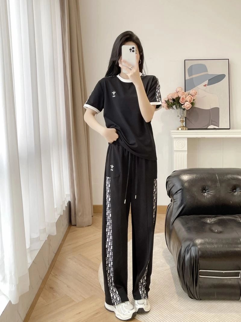 Refined Christian Dior Long Suits 117609