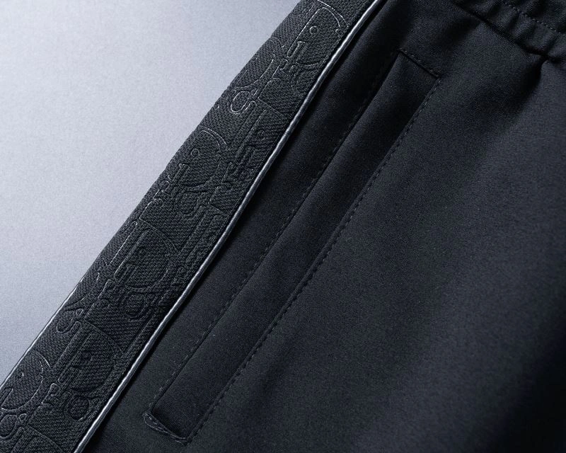 Minimalist Christian Dior Long Suits 117814