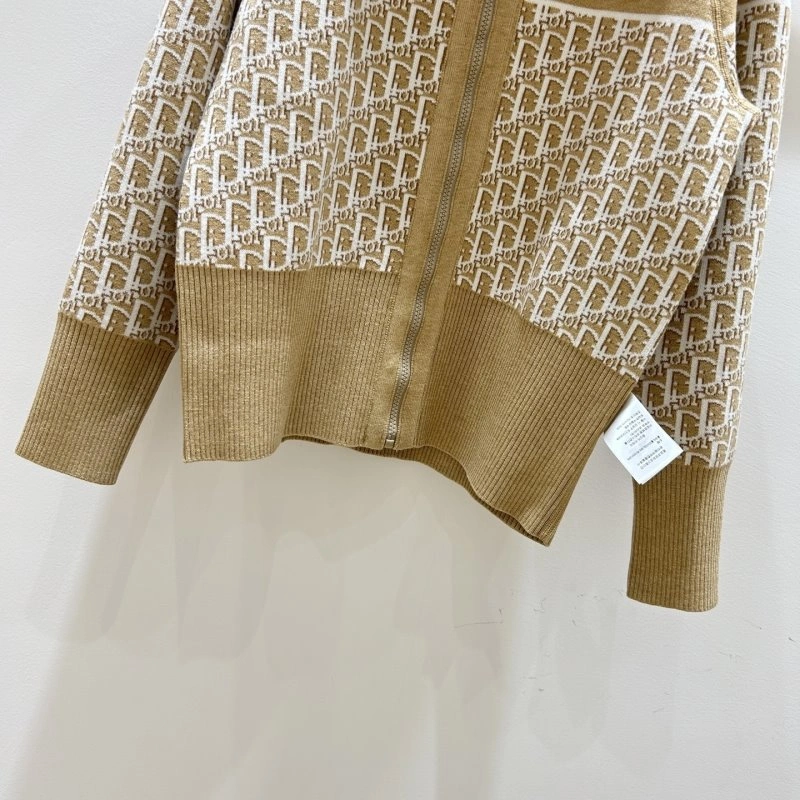 Cozy Christian Dior Long Suits 112987