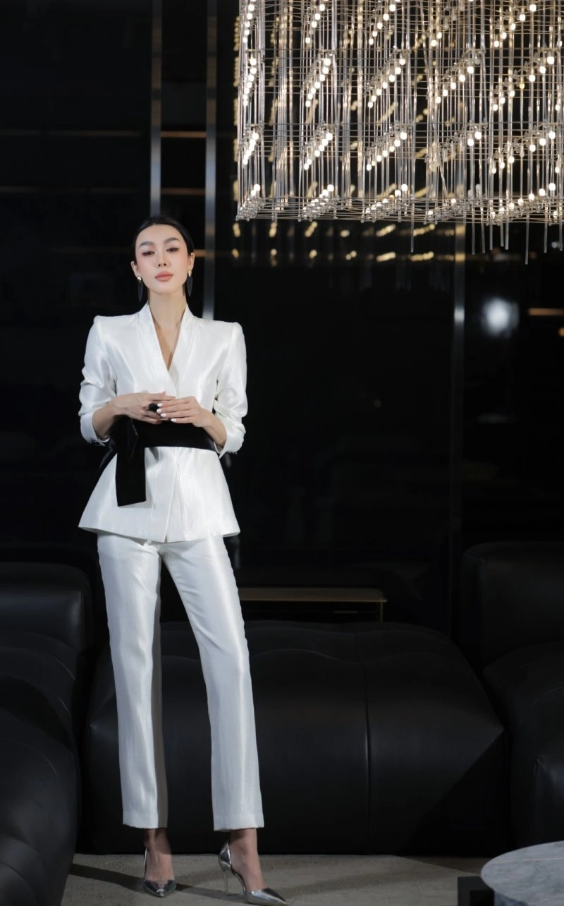 StreetReady Christian Dior Long Suits 112971